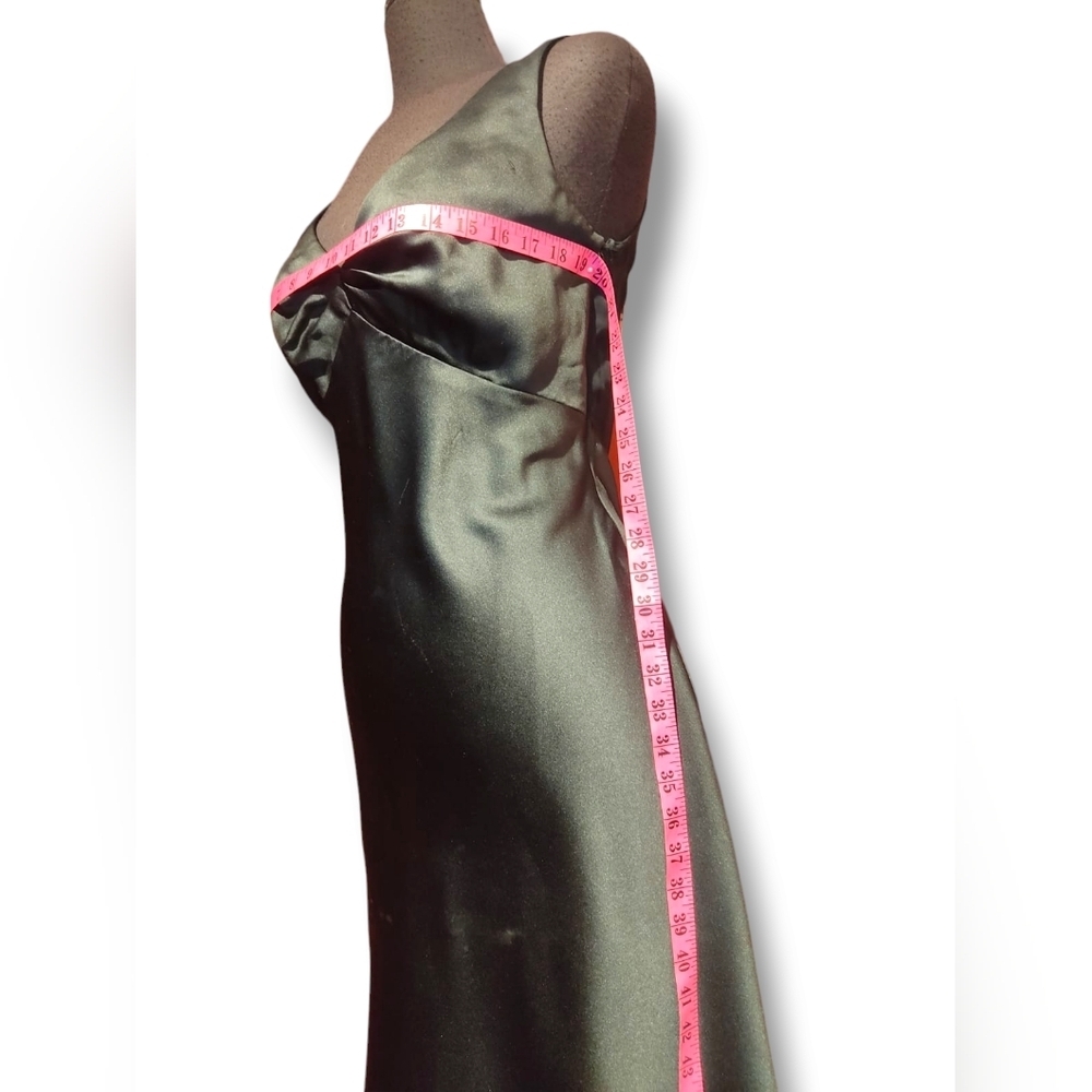 Satin dress with embroidery. Size 10. Plunging Neckline. - Picture 6 of 12